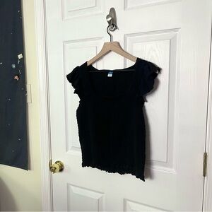 ✧･ﾟold navy black ruched tee
